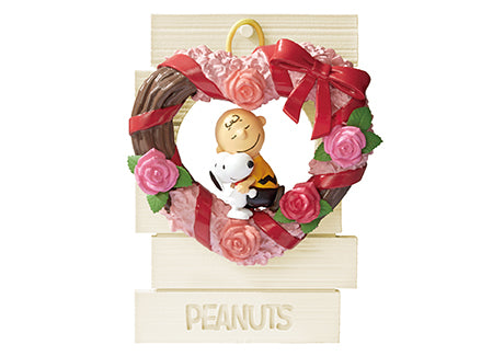 SNOOPY Wreath Collection