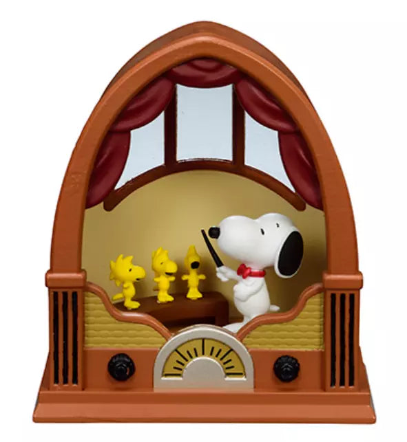 Re-Ment PEANUTS SNOOPY Antique Diorama Collection